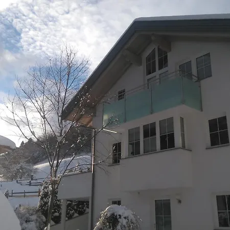 Haus Claudia Apartment Wenns