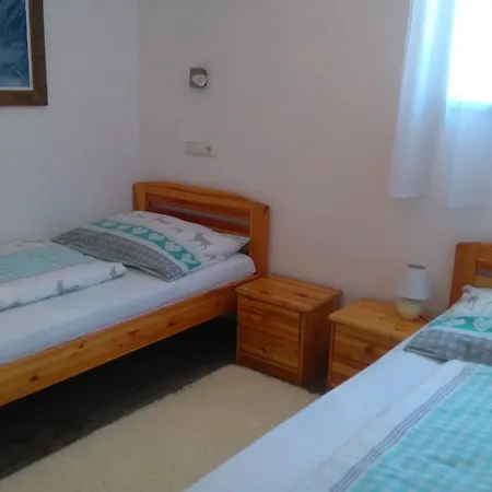 Haus Claudia * فينس